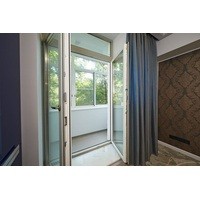 Балконные двери с профилем TopLine 3k